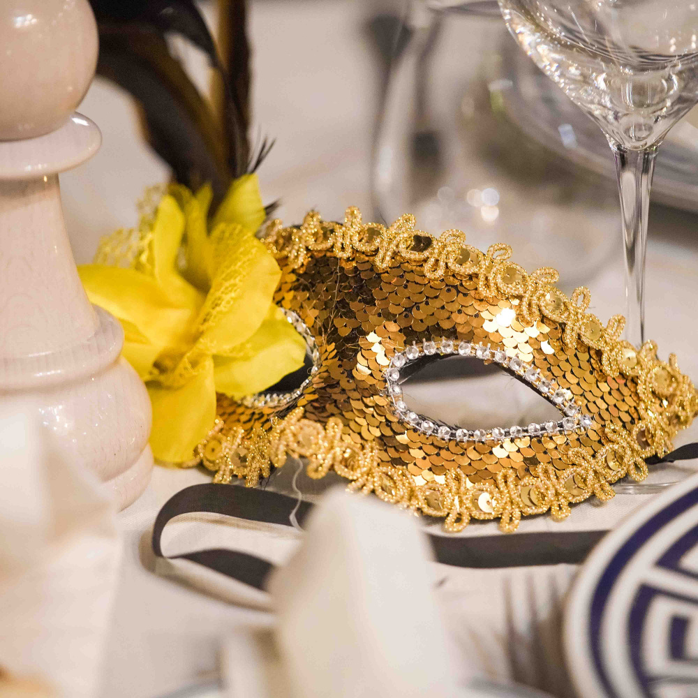 festa di carnevale maschera ristorante il porto Viareggio