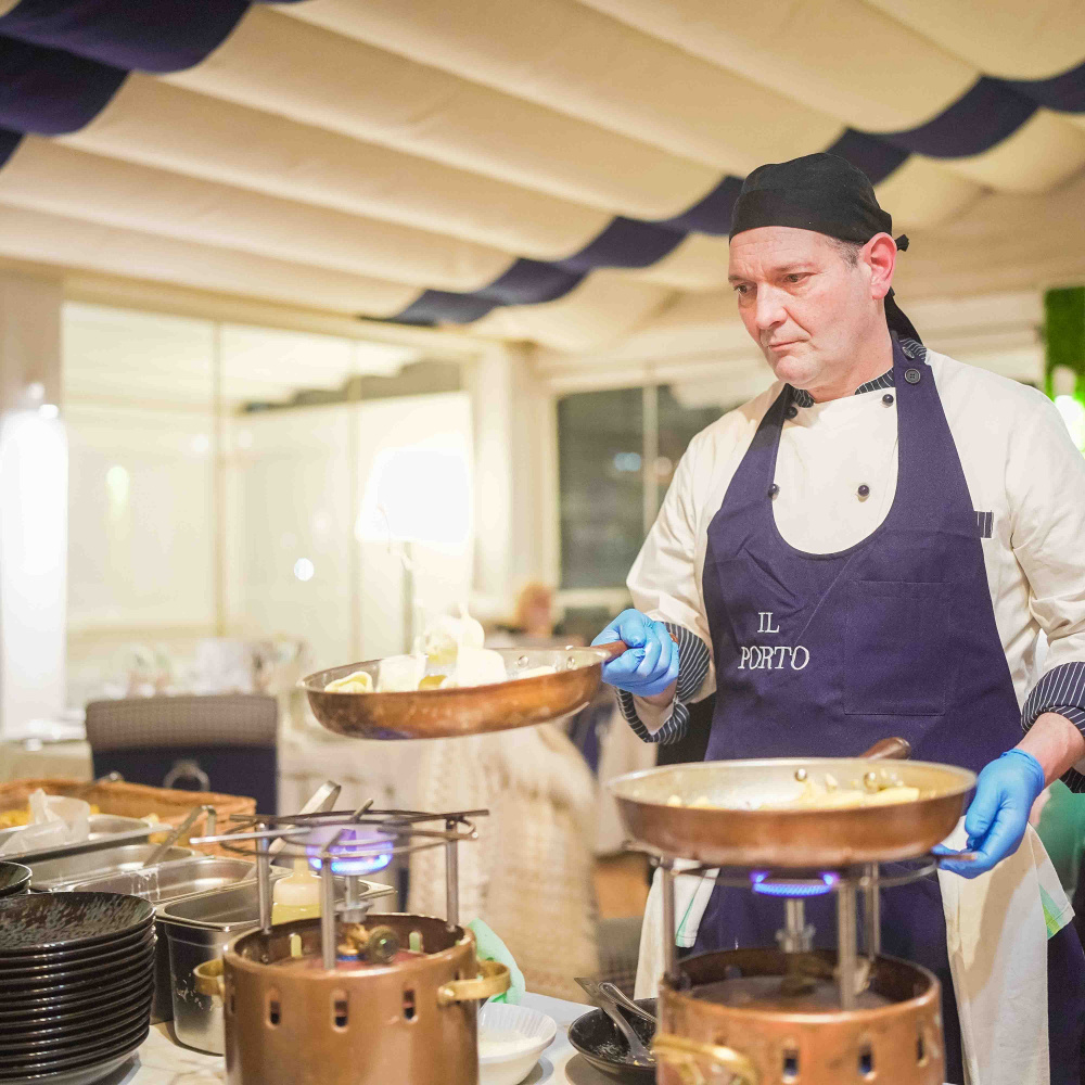 festa di carnevale ristorante il porto Viareggio